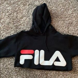 Fila crop hoodie😍